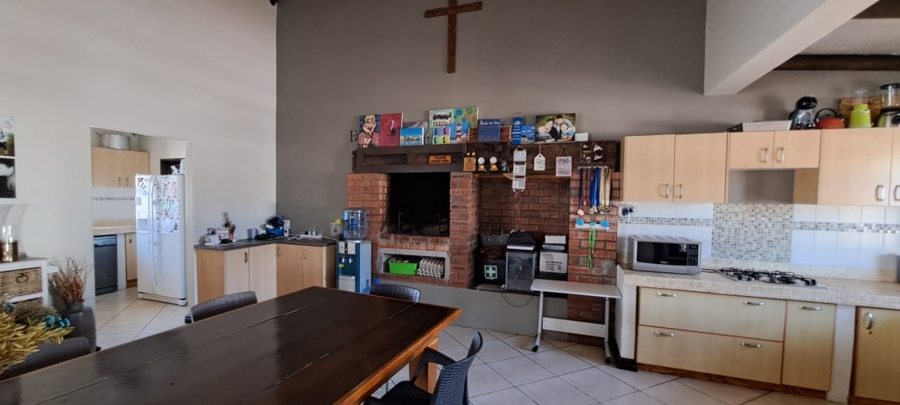 4 Bedroom Property for Sale in Velddrif Western Cape